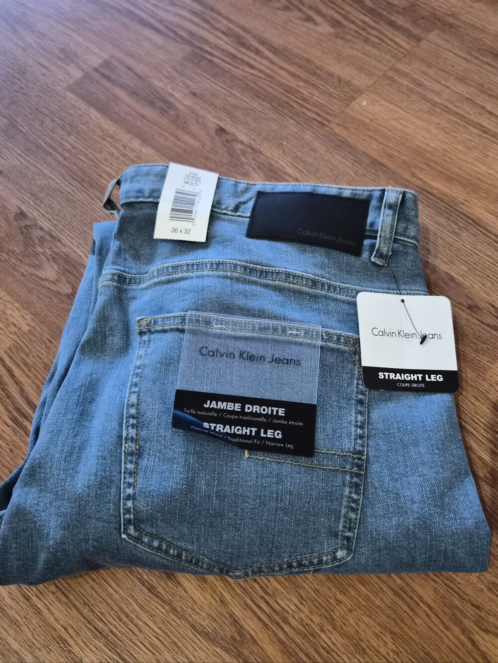 Calvin Klein Straight Cut Jeans | Size 36 X32